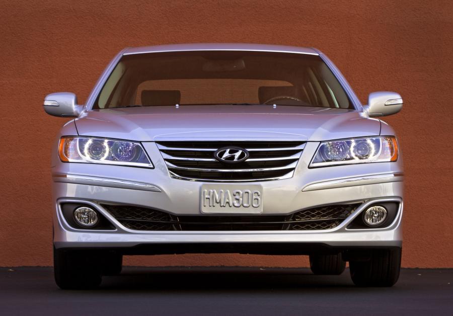  Hyundai Azera 2010 года  (фото 13 из 40)
